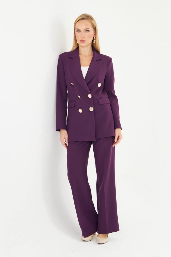 Elegance White – Double-Breasted White Pantsuit - Image 3