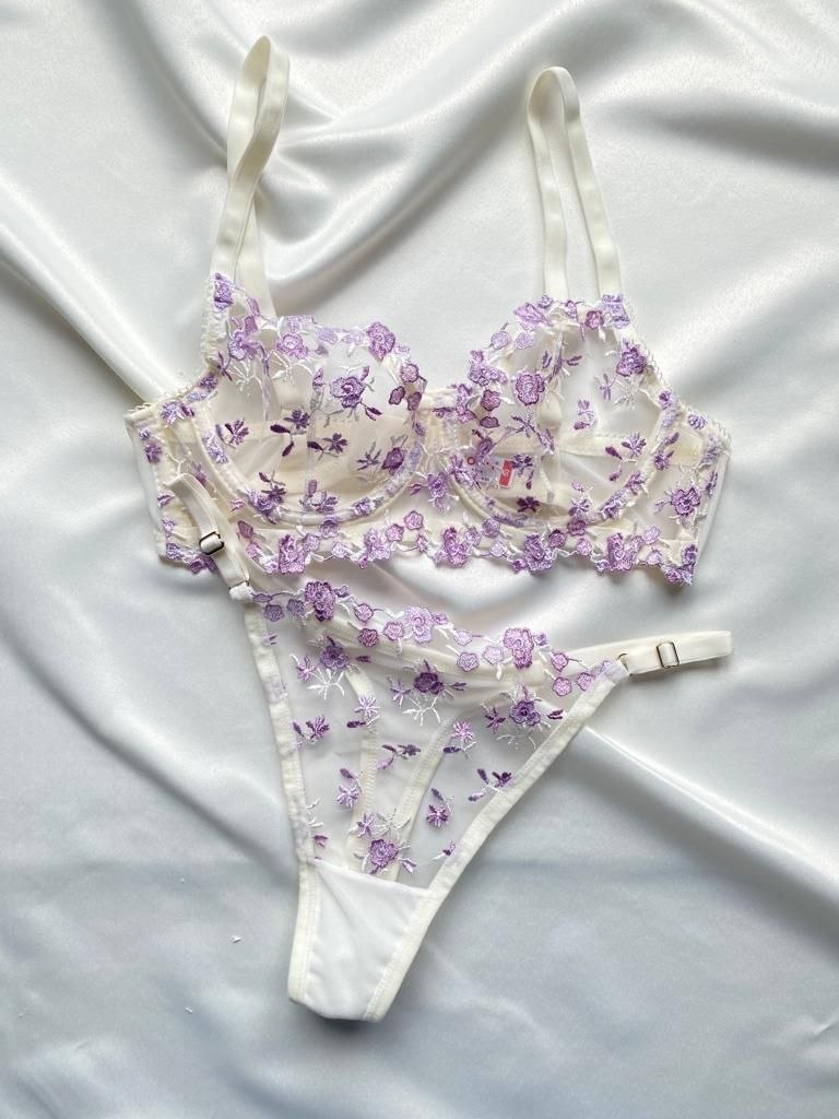lavender-whisper-lace-set
