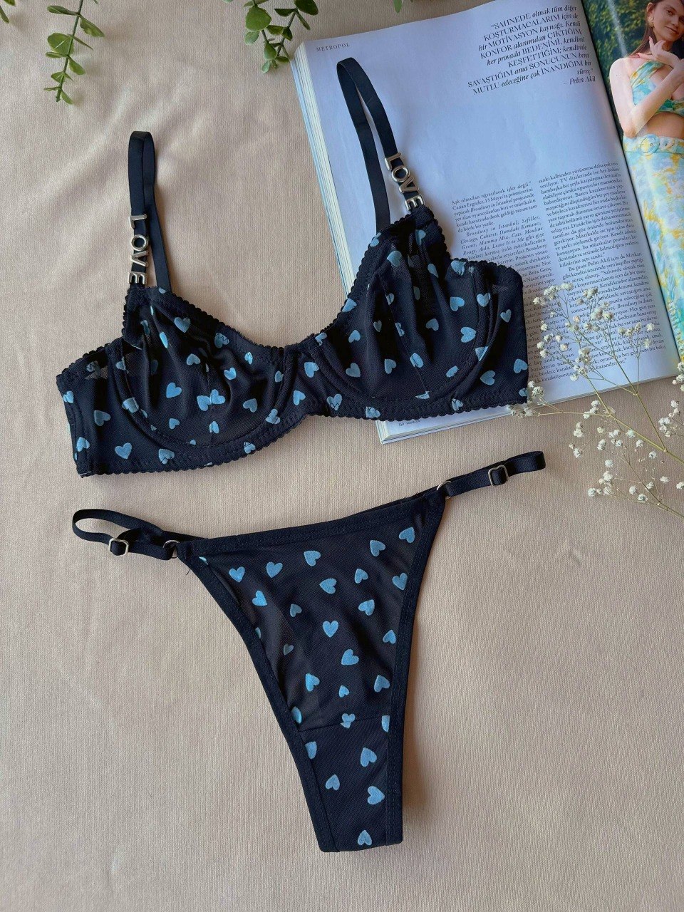 midnight-hearts-lingerie-set