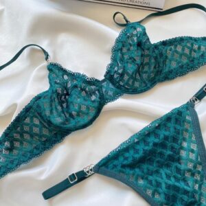 Emerald Lace Elegance Lingerie Set