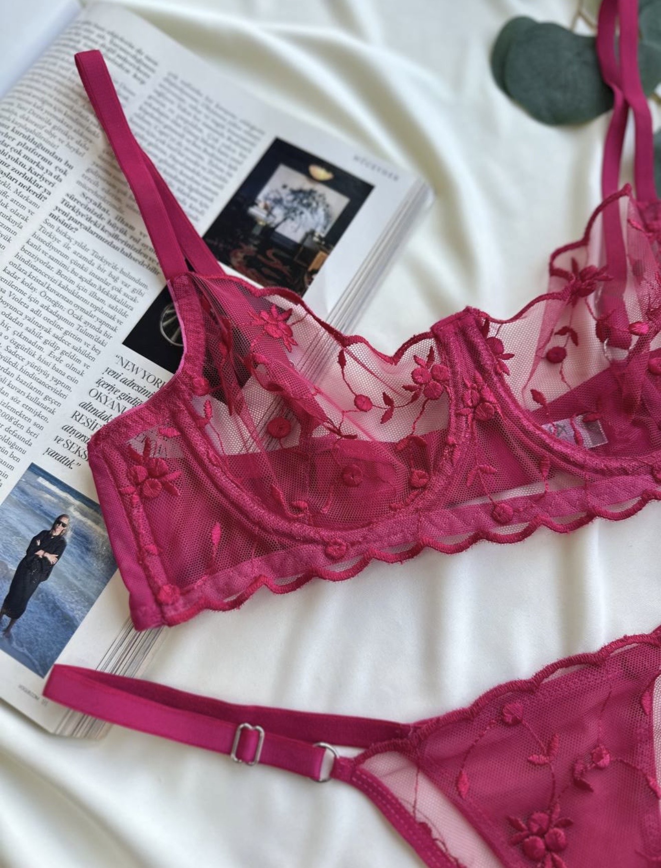 fuchsia-blossom-embroidered-lace-lingerie-set